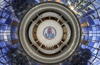 Hogyan segítheti a család a pályaválasztás előtt álló diákot? Ismét fórumot tart az ELTE a szülőknek.