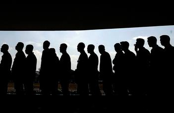 Effective Democracies for Just Transitions