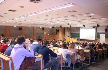 300+ érdeklődő az ELTE TáTK Nyílt Napján